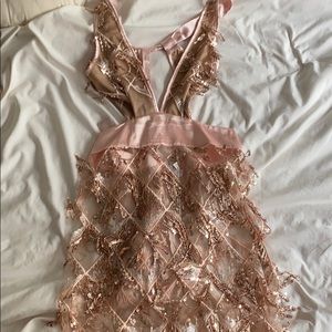ROSE GOLD SEQUINS MINI DRESS